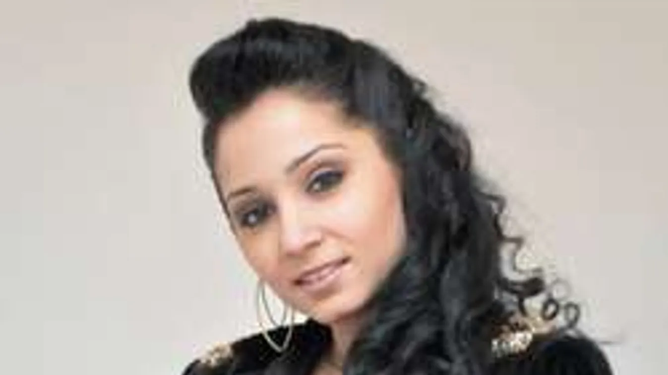 Szörnyű betegség hozta össze a magyar sztárénekesnő családját