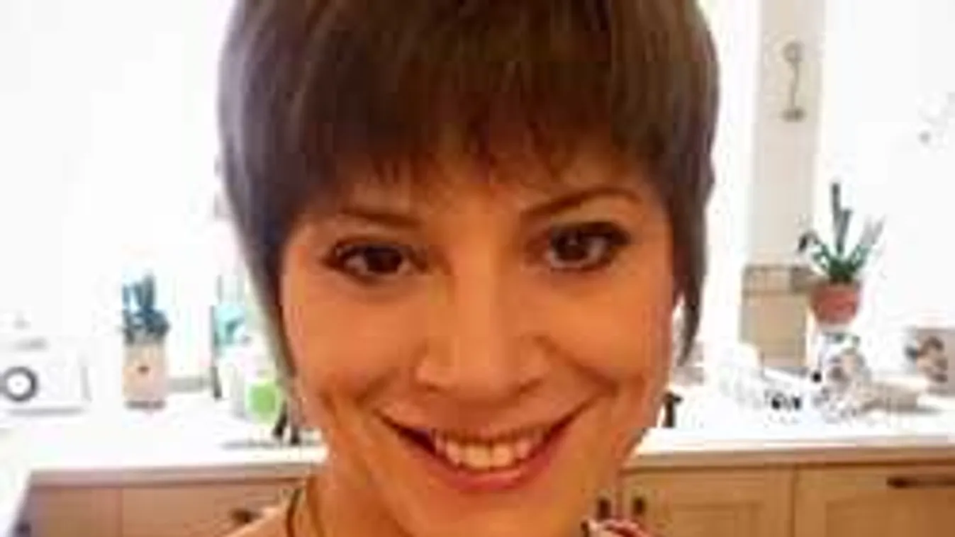 Tündéri fotót posztolt kisfiáról Szinetár Dóra, ezt látnod kell