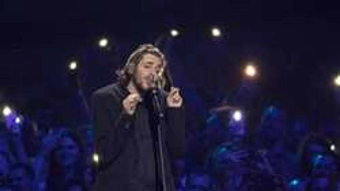 Drámai fordulatot vett betegsége: sürgősen szívre van szüksége a népszerű énekesnek