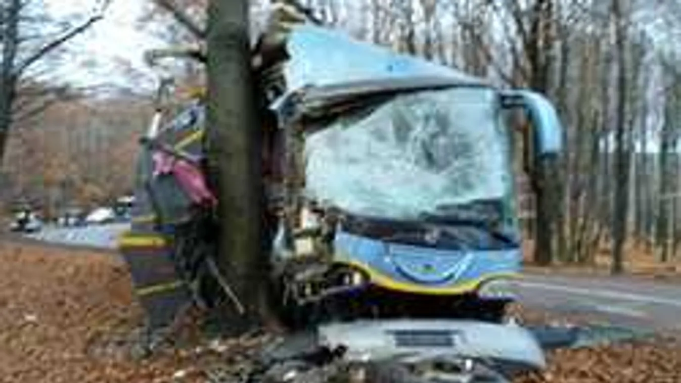 Fejlemény a mátrai buszbaleset ügyében, ilyen állapotban vannak a sérültek