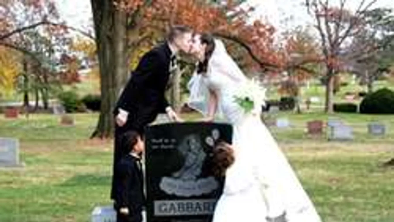 Urnafülke és déli fekvésű sírhely eladó - dübörög a temetésbiznisz