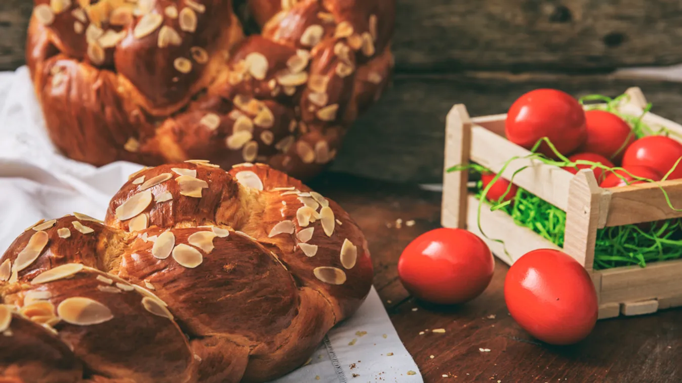 Istenien omlós ez a sós fonott kalács, biztosan a család kedvence lesz