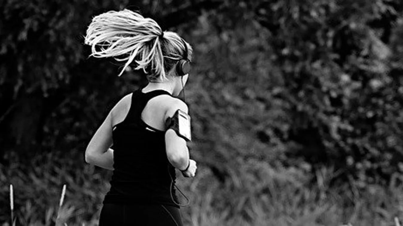 „Elütött egy autó” – írja a magyar ultrafutó, aki állítja: versenyzés közben gázolták el