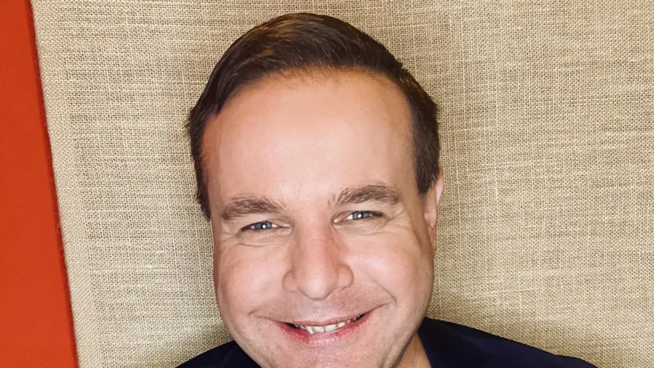 Óriási siker Bagi Iván internetes műsora, a Darázsfészek újratöltve