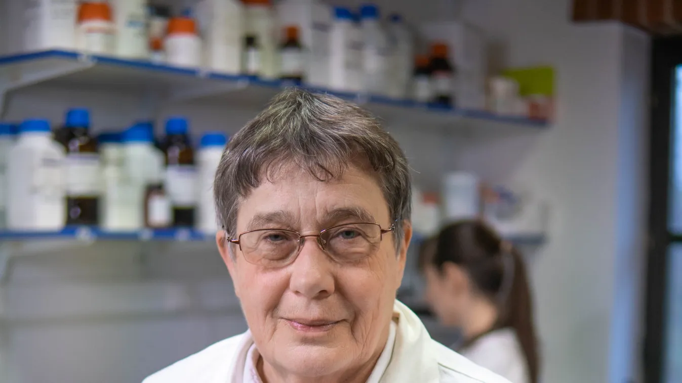 Már megint a magyarok: ellenanyagért áll sorban a világ a professzornál