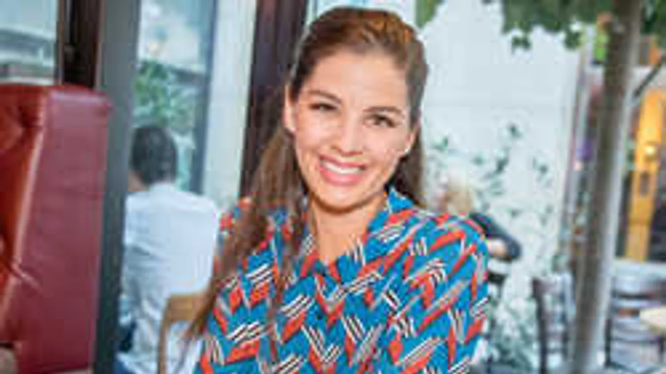 Ébredés után fotózta a férje a meztelen Ördög Nórát