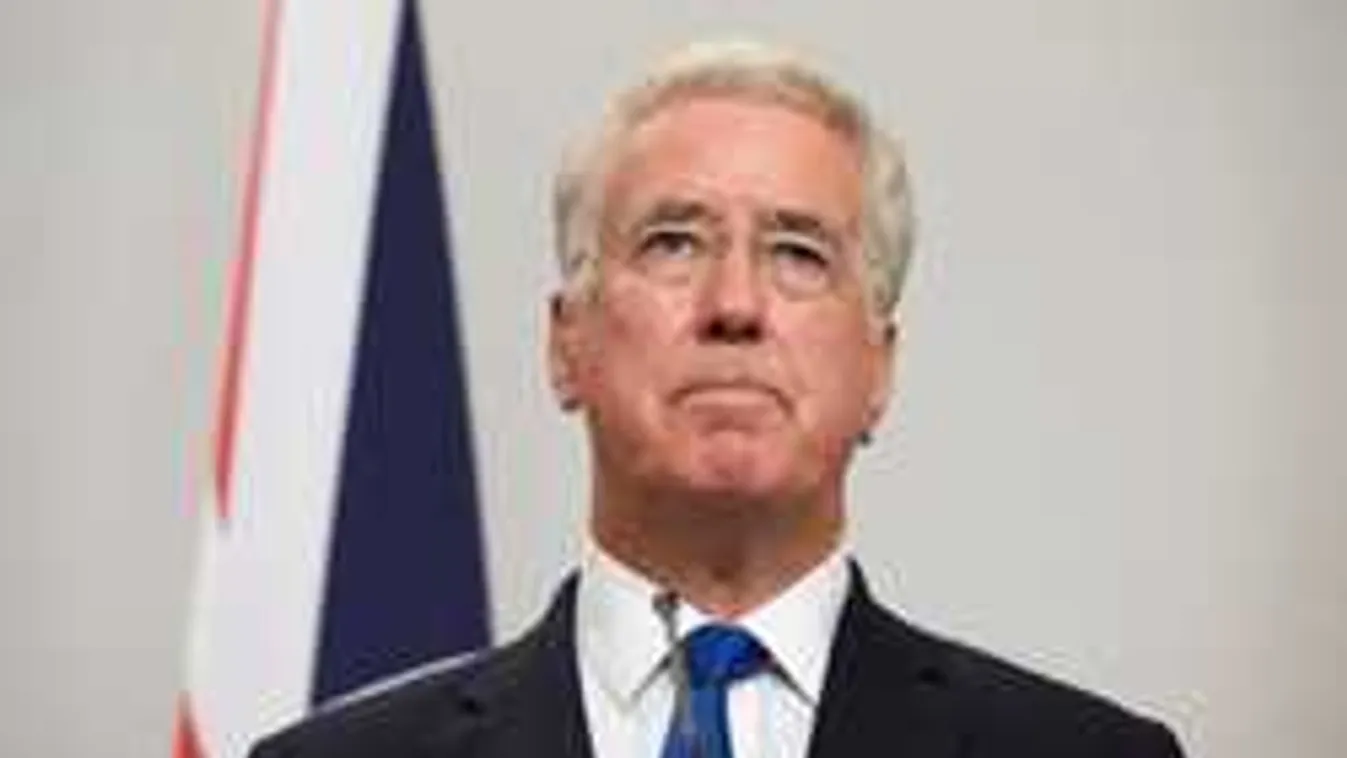 Már egy miniszter is belebukott a zaklatásokba