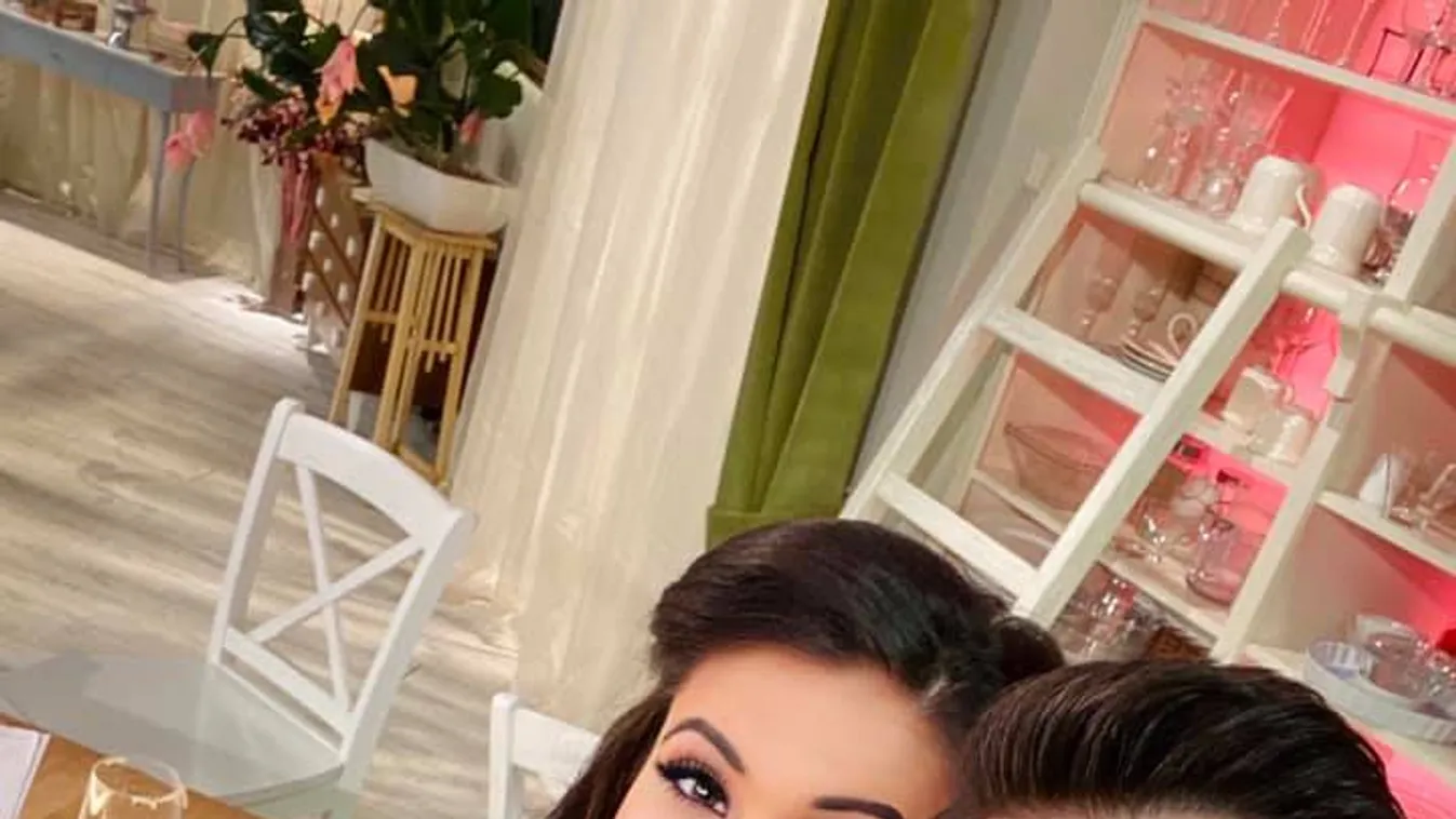 Méregdrága gyűrűvel jegyezte el 16 évvel fiatalabb szerelmét az Operett sztárja