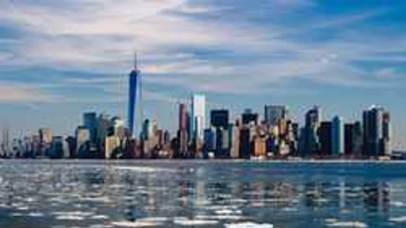 Robbanás New Yorkban: kitört a pánik, több tucat tűzoltó a helyszínen