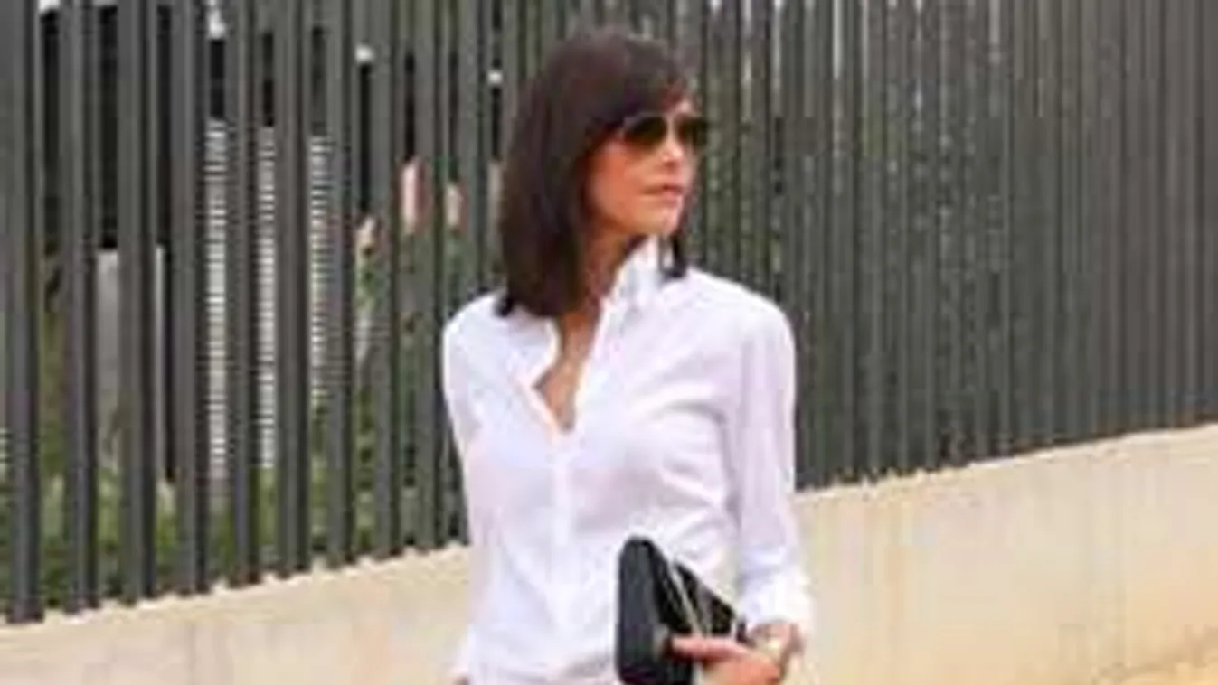 Eszelős húzás lesz 2017 nagy divatja: eszméletlen szexi lesz a nő!