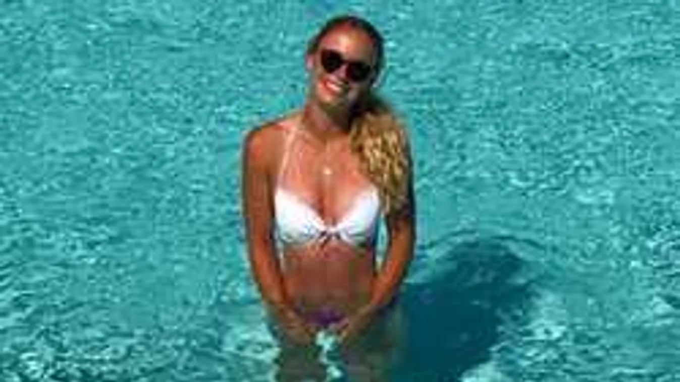 Merész fotón villantotta meg testét a szexi teniszezőnő