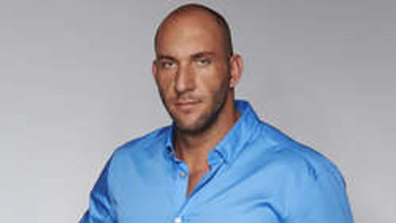 Berki Krisztián beégett: Tatabányáról küldte a floridai posztját!