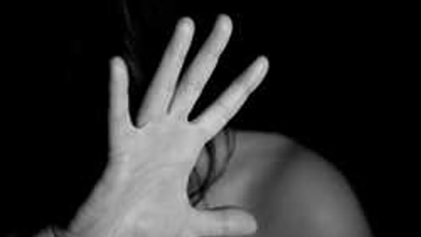 Pesti utcákon csapott le a rém: négy nőt próbált megerőszakolni