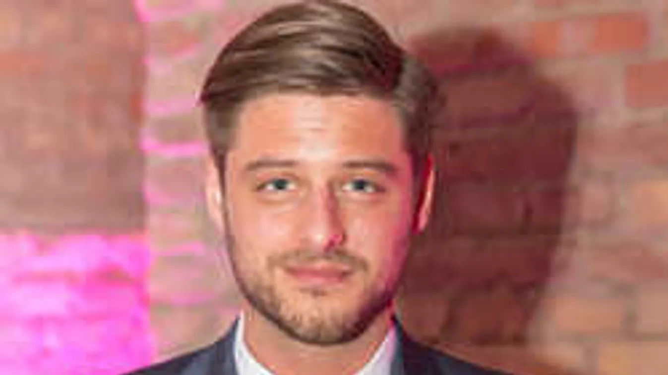 Baronits Gábor fuldoklott Tatár Csilla szoknyája alatt