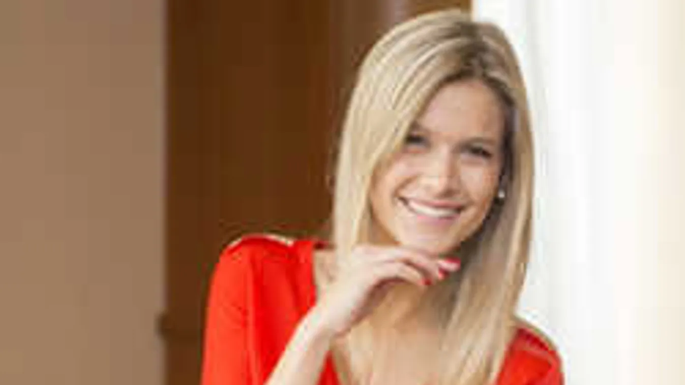 Mindent kitálalt Weisz Fanni az édesanyjáról: megdöbbentő, amit mond