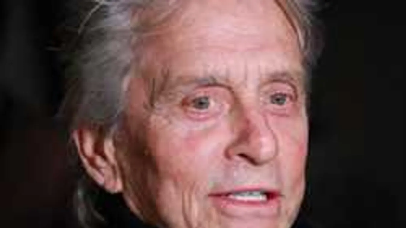 Íme, az első fotó, megmutatta újszülött unokáját a sztárszínész