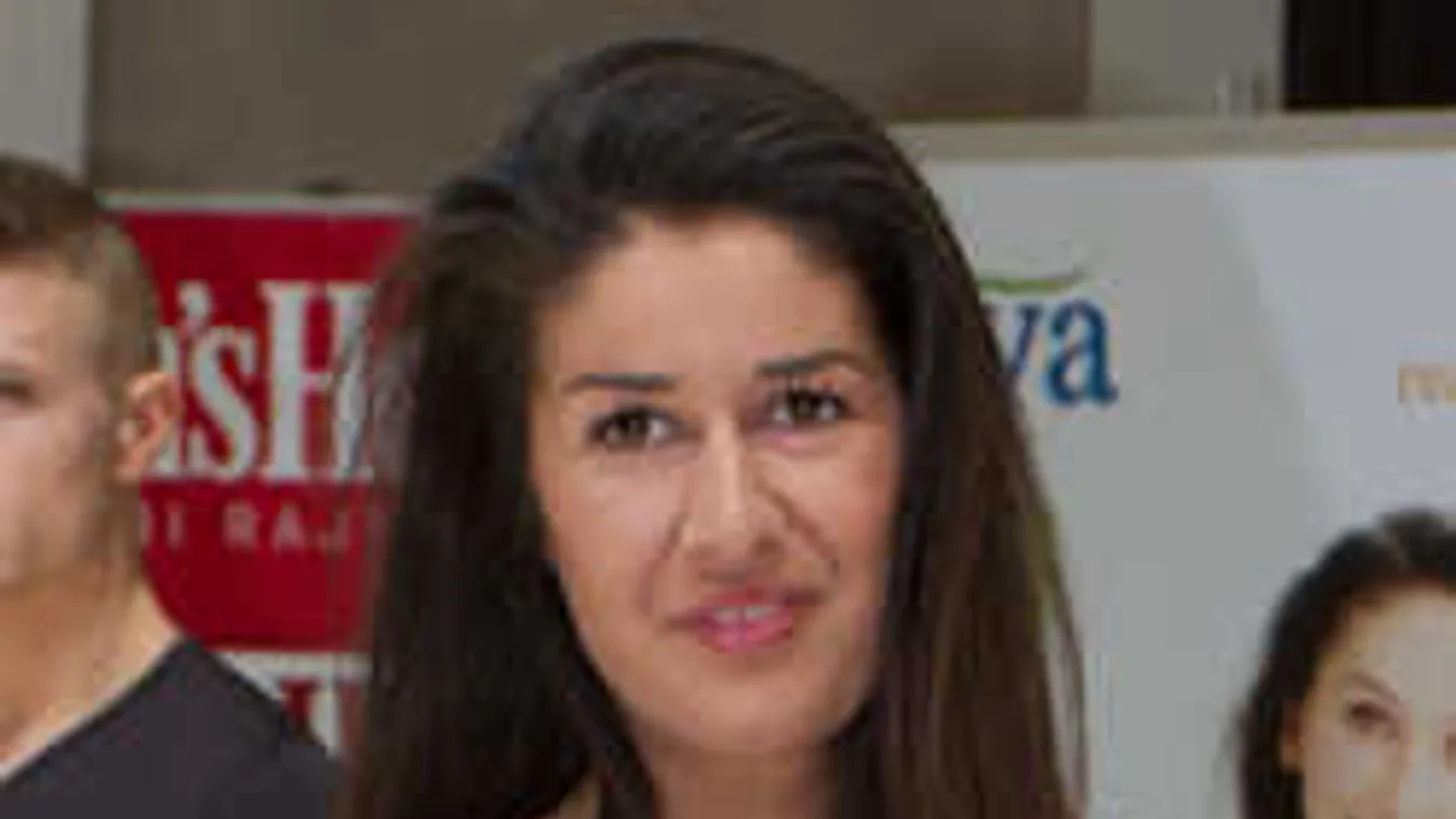 Családi dráma: egy idegenhez akarták férjhez adni a magyar énekesnőt