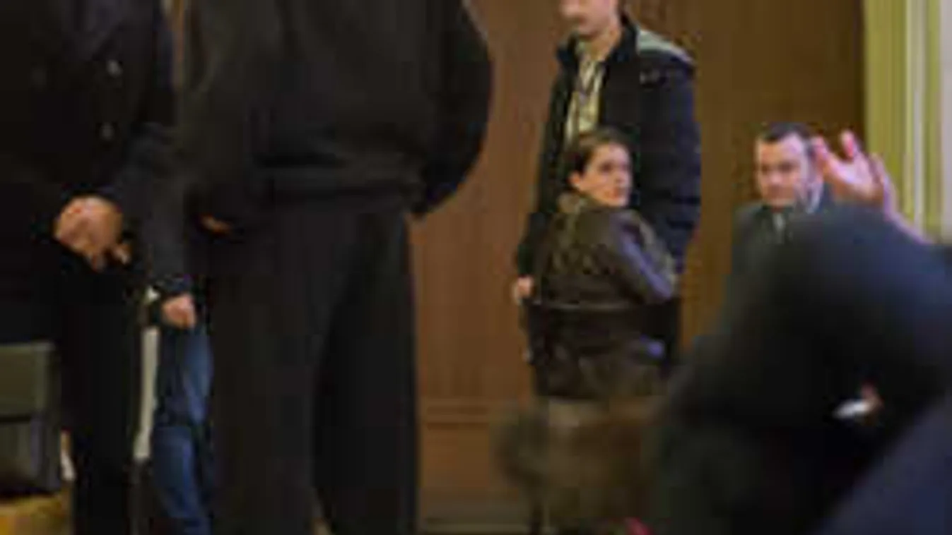 Két csíkot szívott fel, kérdés, hogy mikor: Vallott a kokainos gázoló