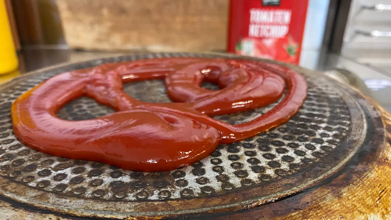 Nyomj ketchupot a serpenyőre, és csodát látsz!