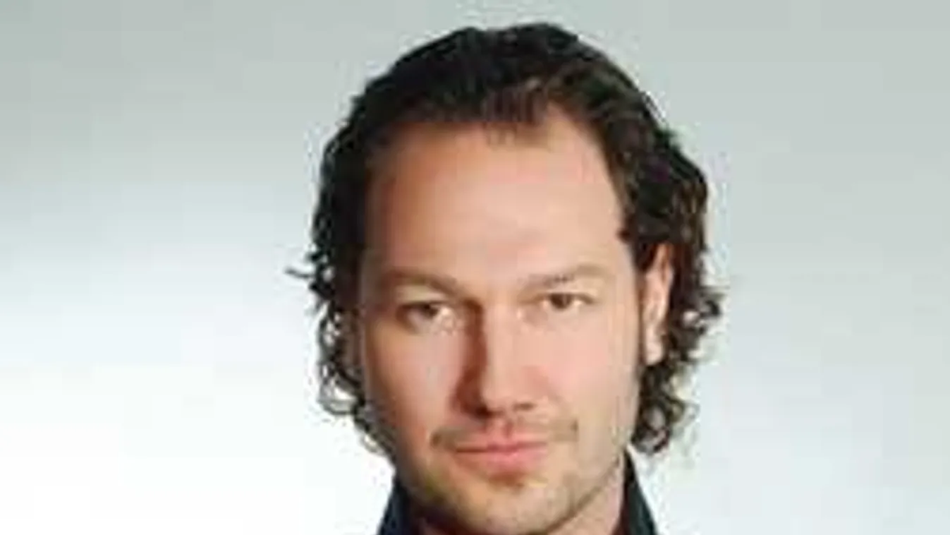 Kiderült az igazság: Ezért hagyta ott az előadást a magyar sztárszínész