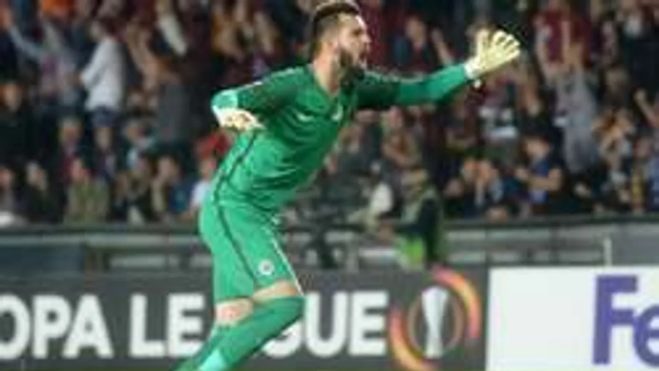 Micsoda büntetés! Csajok közé száműzték a nagyképű macsókat