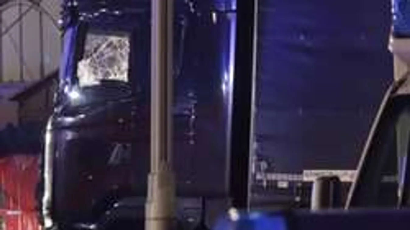 Gyorshír: teherautó hajtott a karácsonyi vásárban andalgó tömegbe!