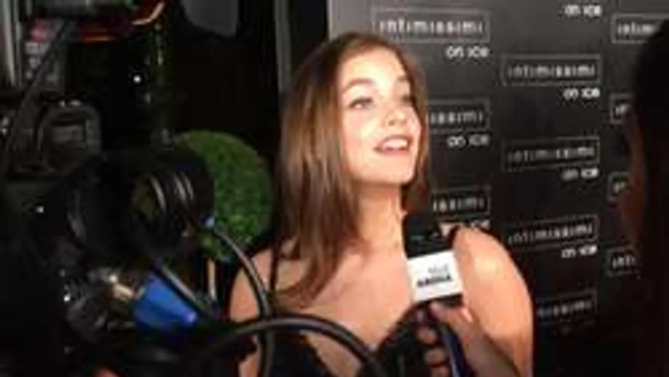 Palvin Barbara szexi melltartóban őrjítette a férfiakat