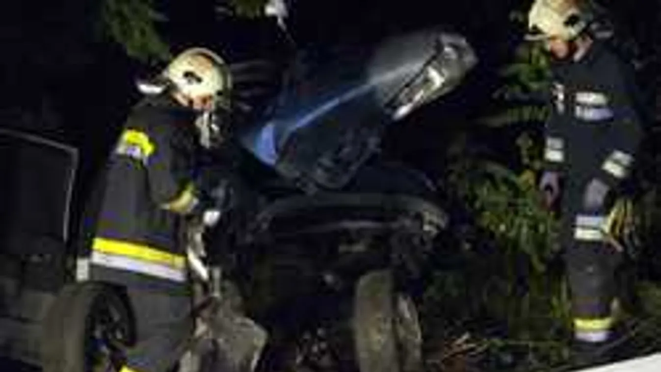 Brutális fotó a somogyi balesetről, az utasoknak esélyük sem volt