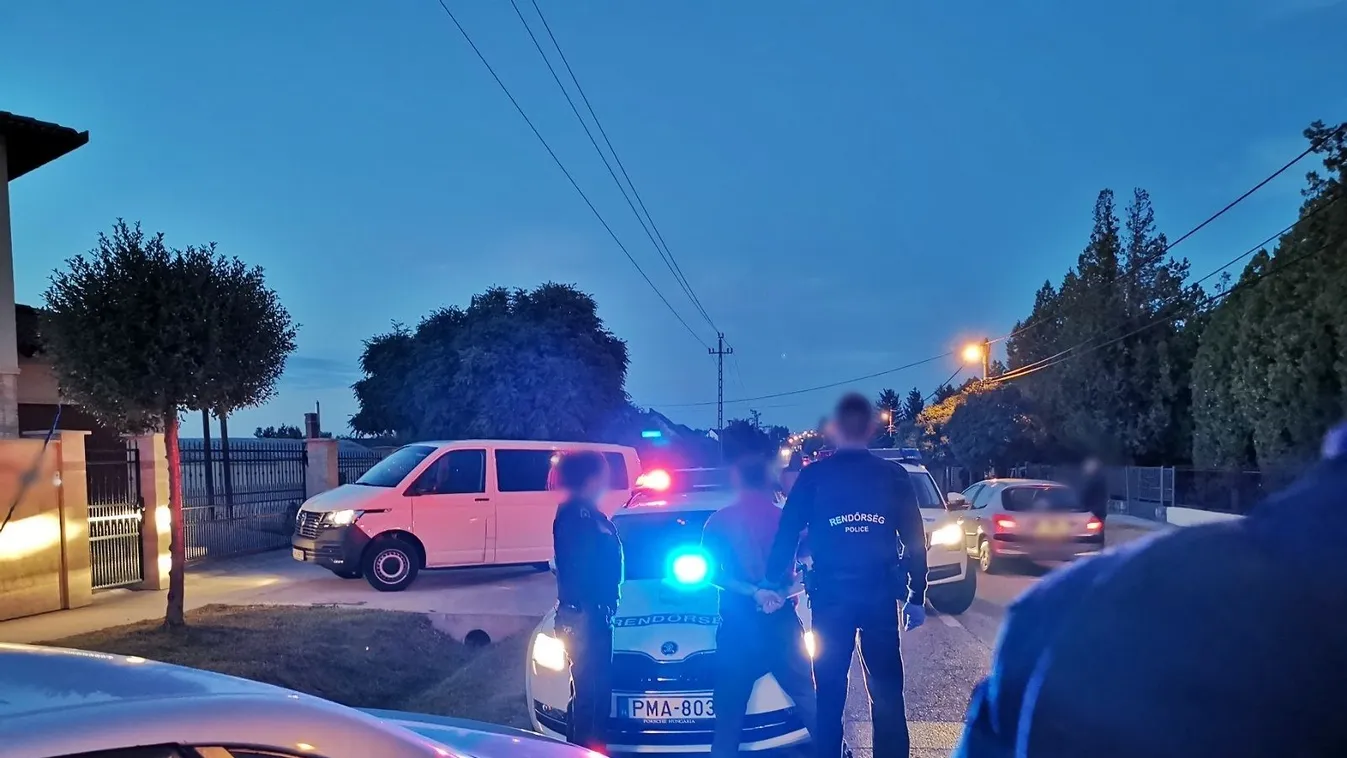 Hihetetlen: nagyüzemben gyártották a hamis magyar védettségi igazolványokat