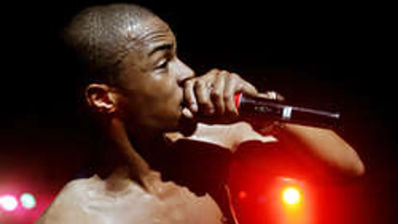 Tragédia: halálos lövöldözés tört ki a világsztár koncertjén!