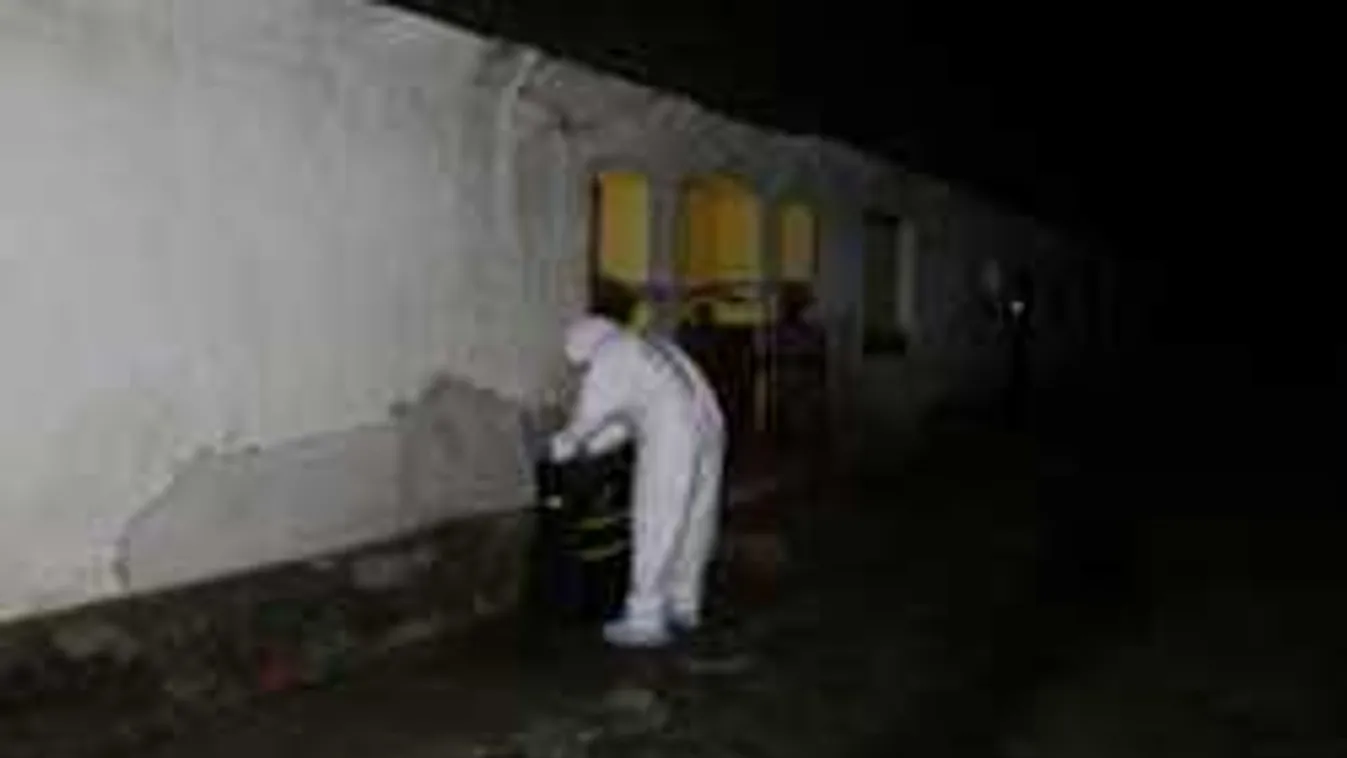 Sokkoló részletek a gyilkosságról: 3 napig sírt a baba a szekrényben