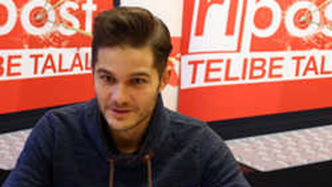 Hölgyeim, miatta lesz érdemes körbenézni a pirosnál