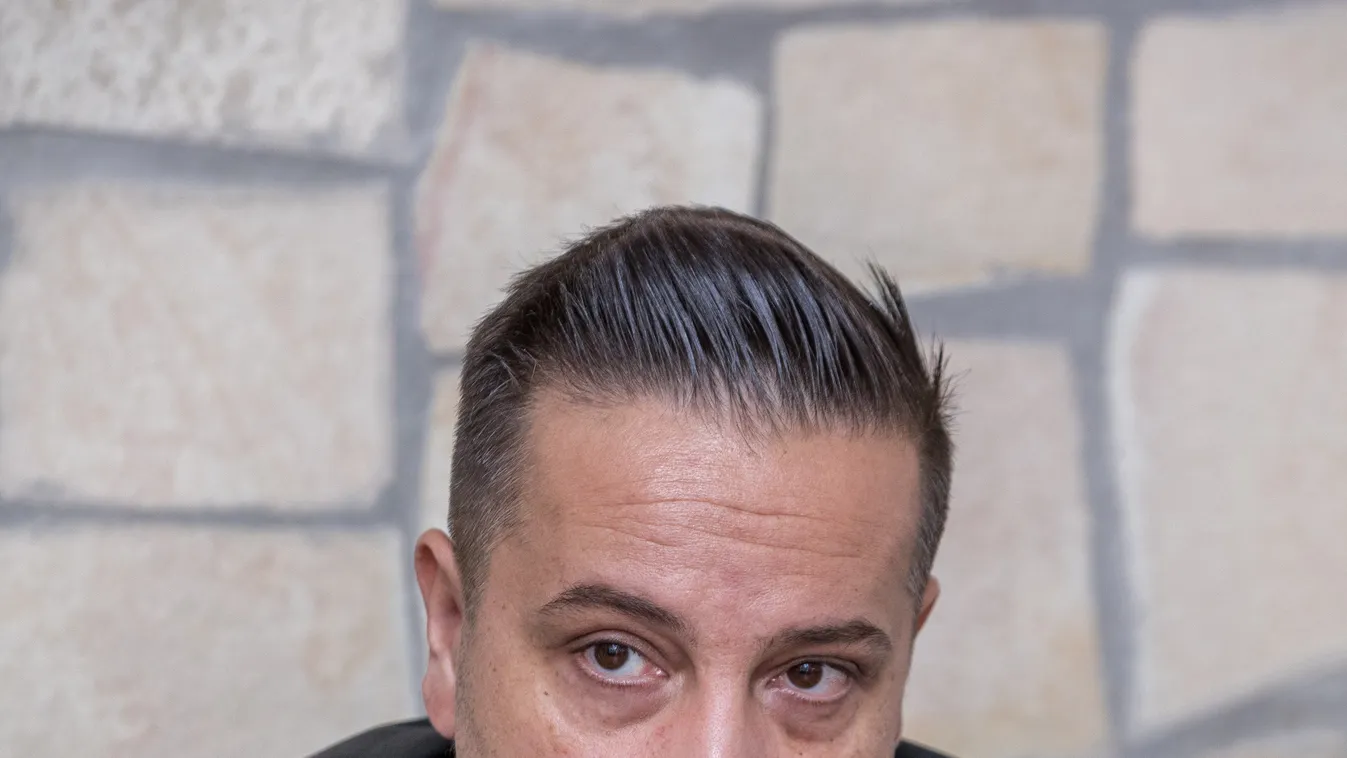 L.L. Junior életében újabb fordulat várható