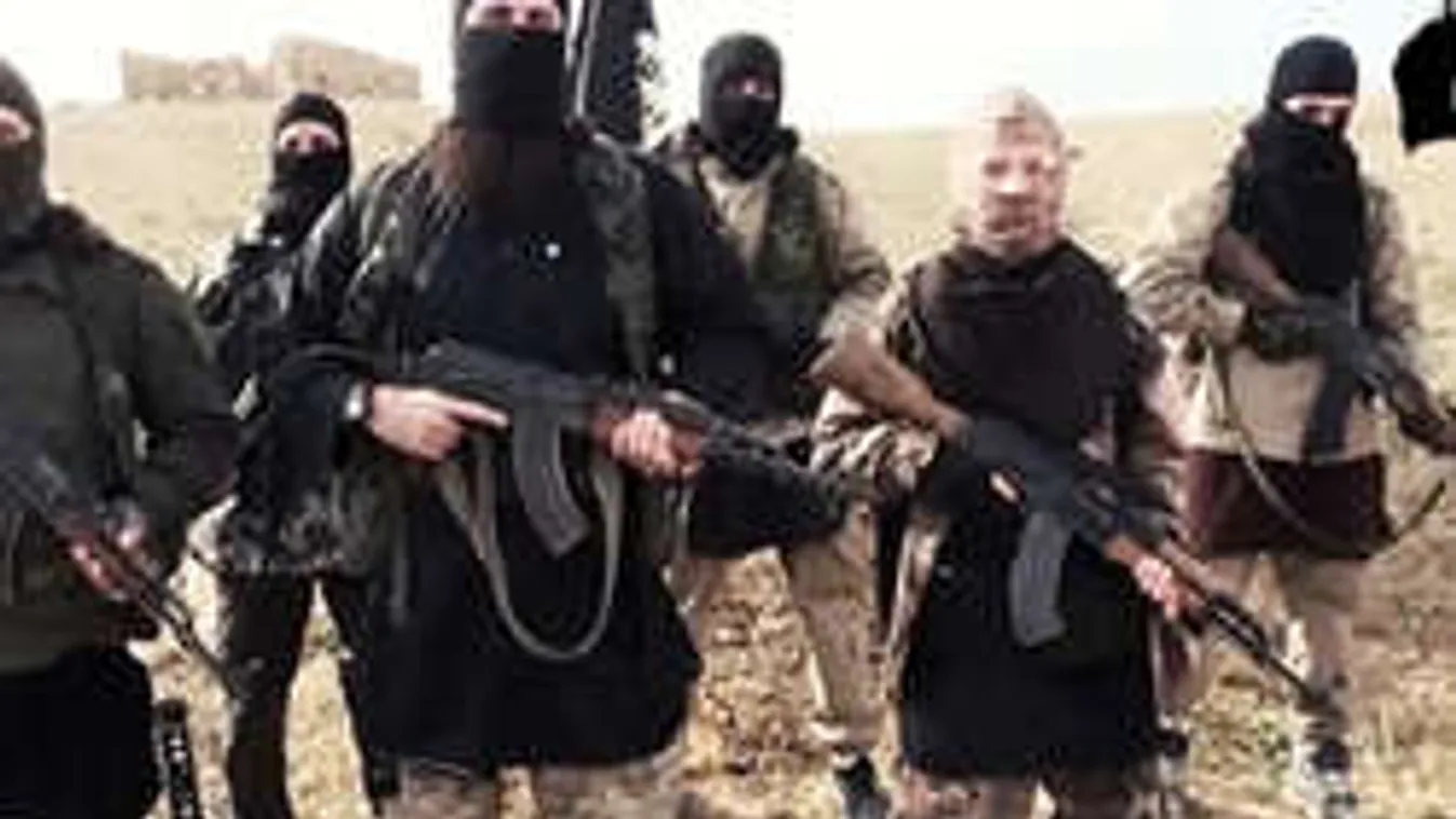 Gyerekekkel nézette végig brutális kivégzését az Iszlám Állam!