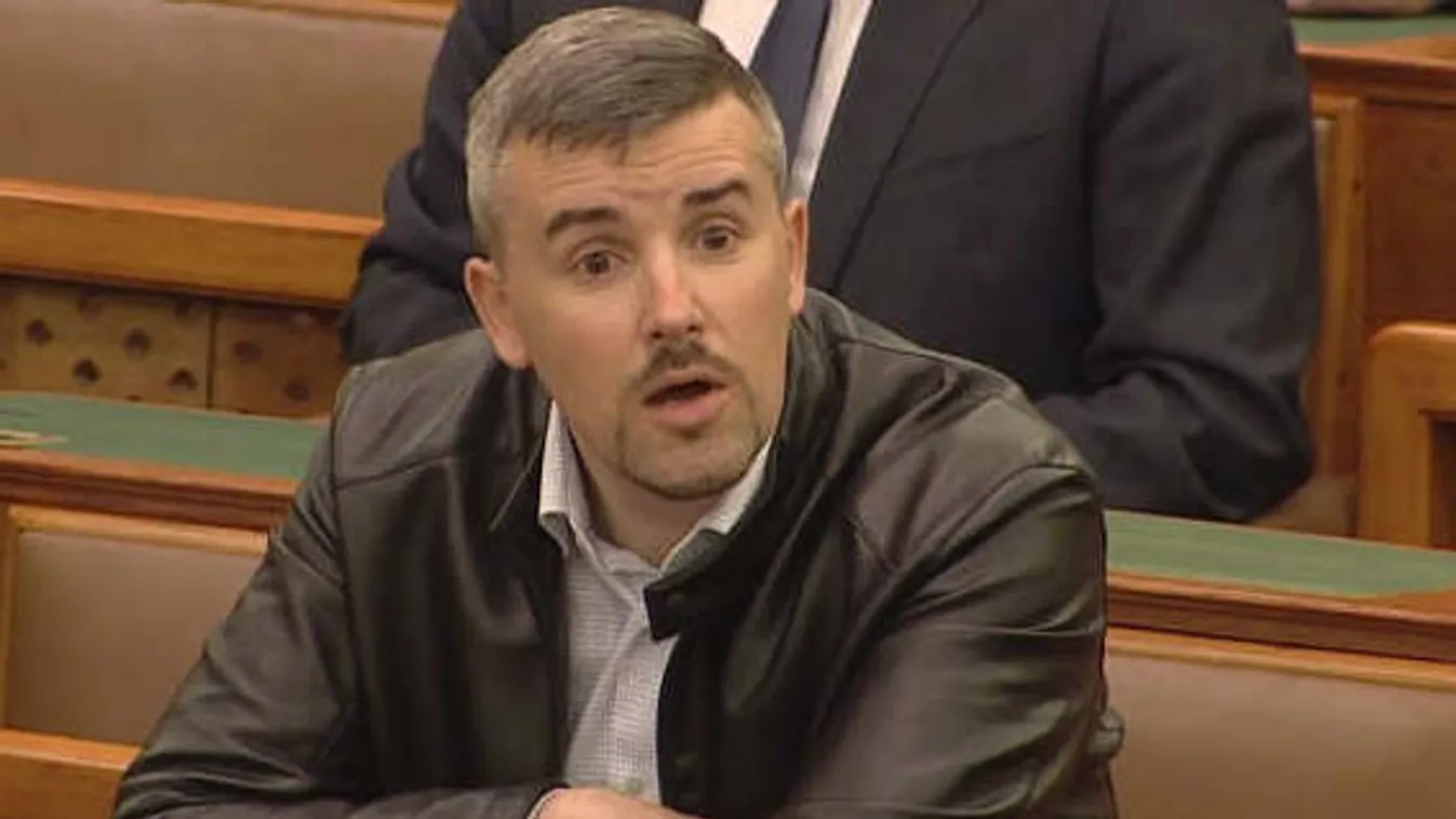 Eltűnt a jegygyűrű Jakab Péter ujjáról – Válik a Jobbik elnöke?