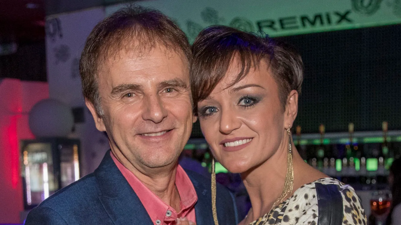 Megható módon emlékezik az édesapjára Szandi: a mai napig érzi a jelenlétét