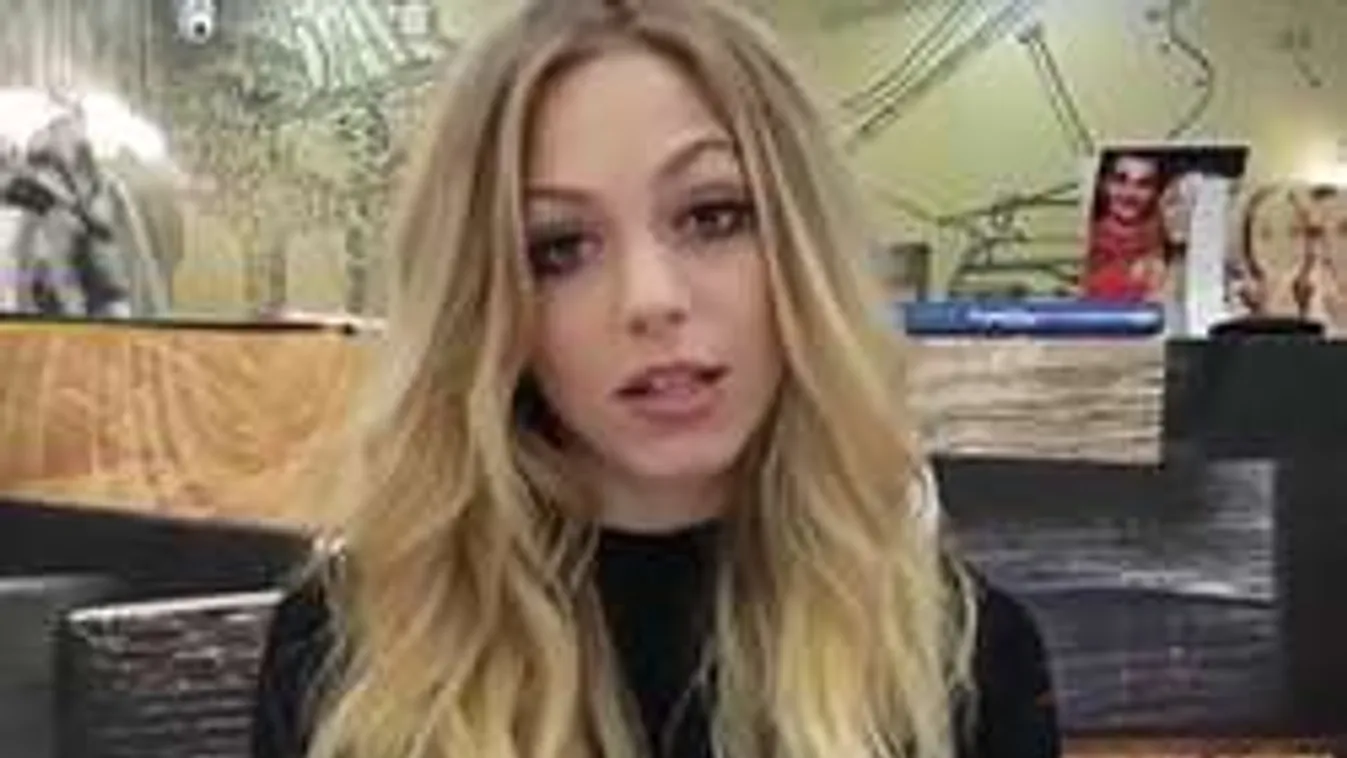 Elmondta a TV2 szőke bombázója, kire van rágerjedve!