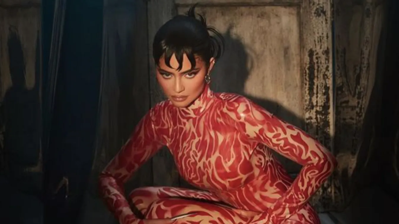 Kylie Jenner már készül a a halloweenre