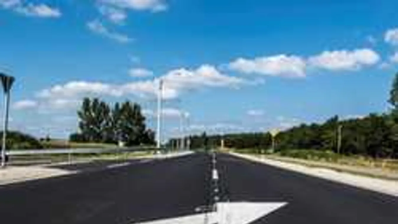 Célba ért az első projekt a 471-esen