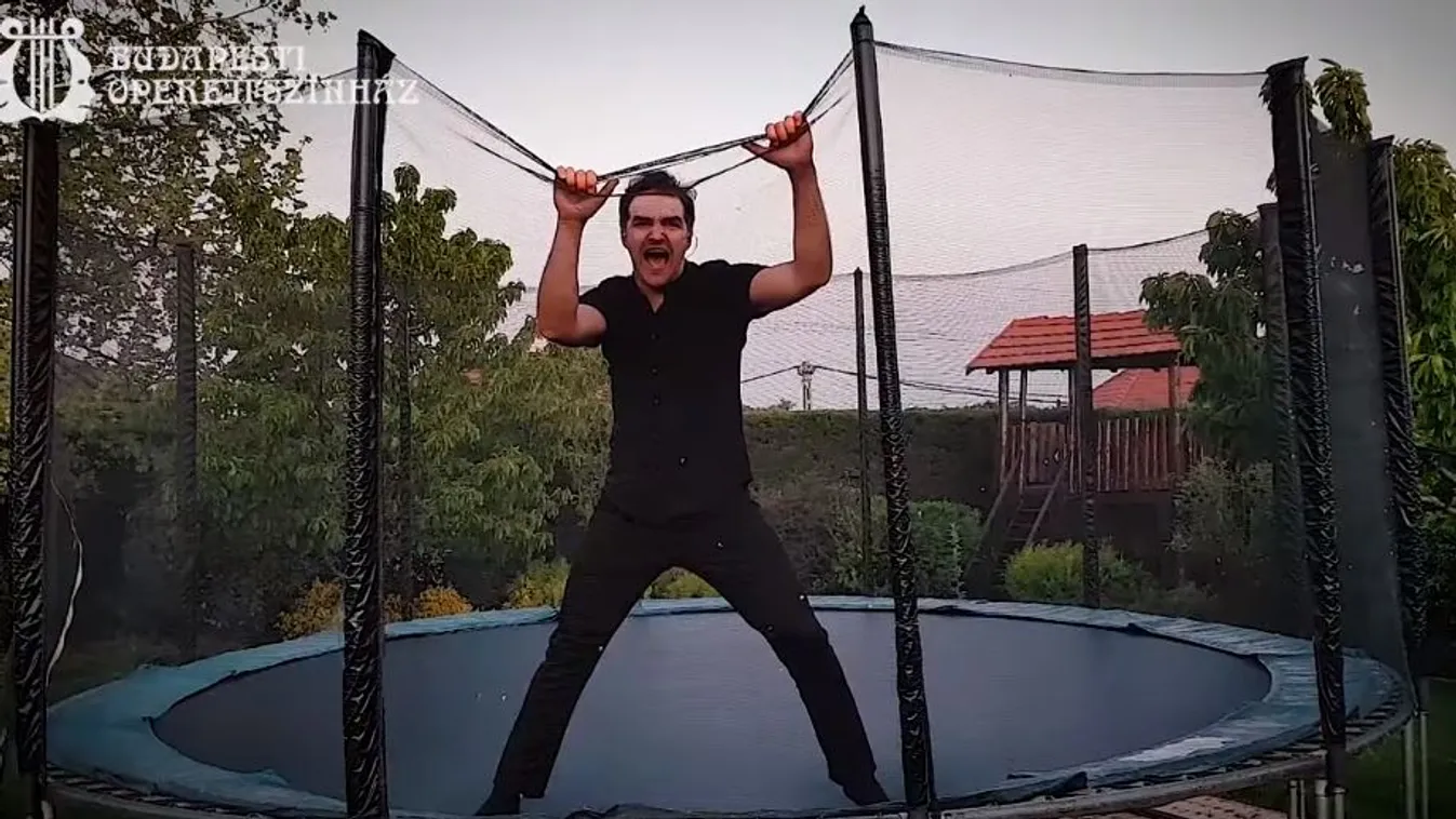 Hatalmas meglepetést okoztak a rajongóknak az Operettszínház színészei