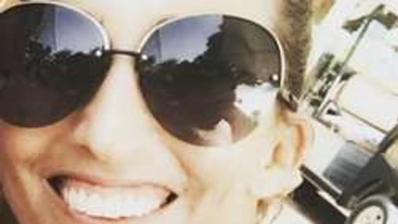 Gyönyörű melleket villantott Rubint Réka!