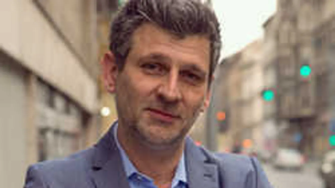 Hoppá: Ennél a csatornánál folytatja Kárász Róbert!