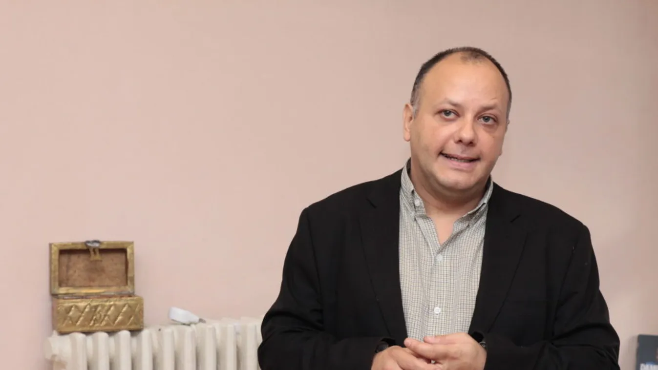 Válságos állapotban van Damu Roland