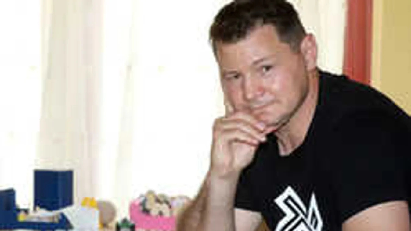 Koraszülött fiáról vallott a TV2 sztárja: végre jó híreket hozott