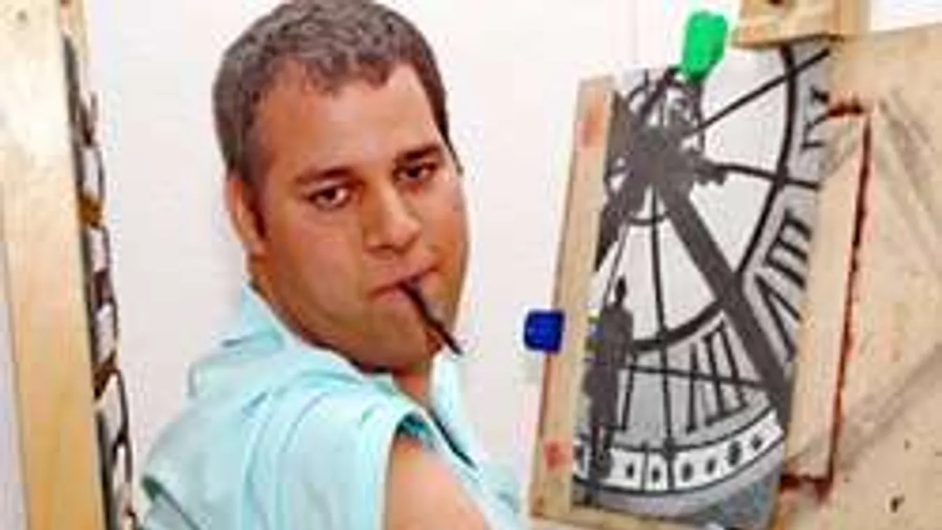 Végtagok nélkül pingpongozik egy magyar férfi - videó!