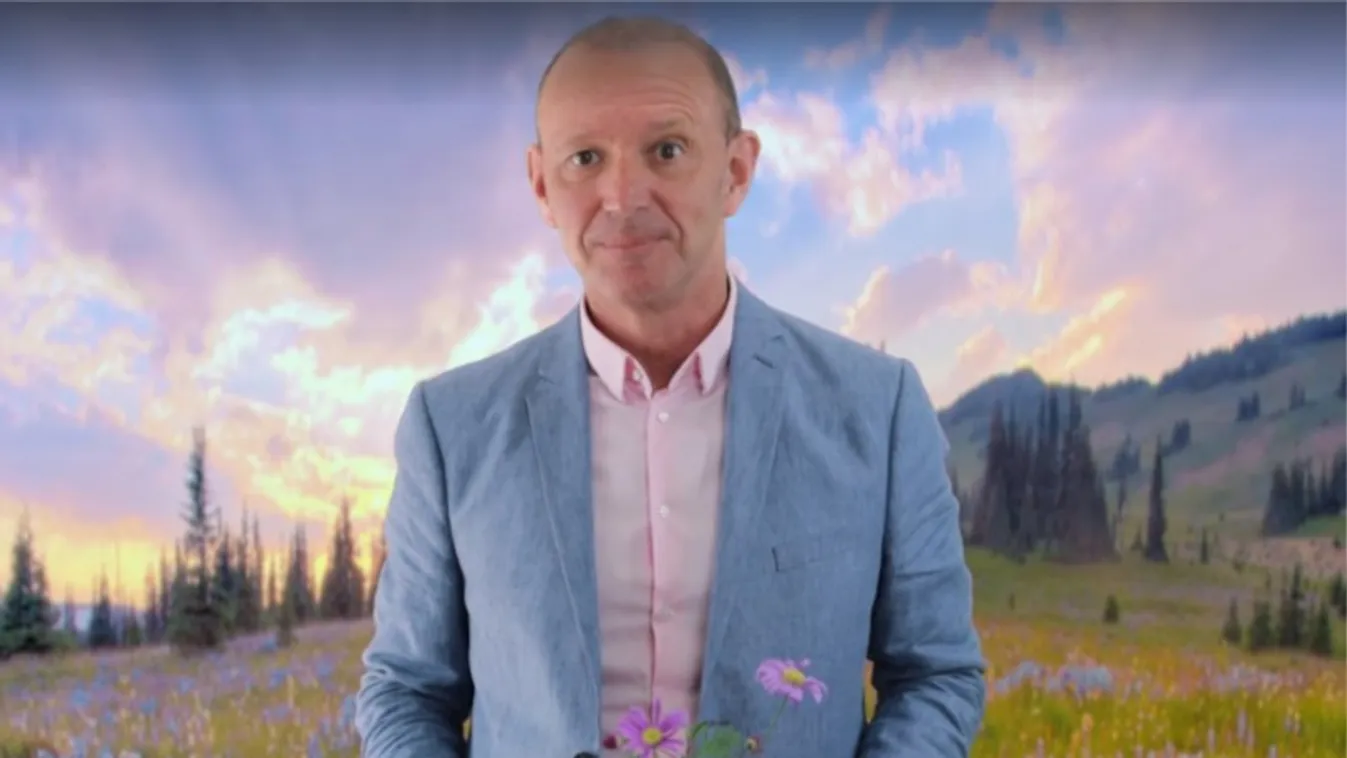 Hölgyek, figyelem: nem feledkezett meg a locsolkodásról Győrfi Pál – videó