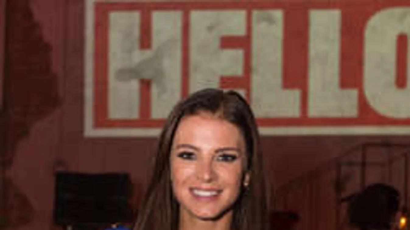 Elájultak a pasik az egyedül bulizó Sarka Katától