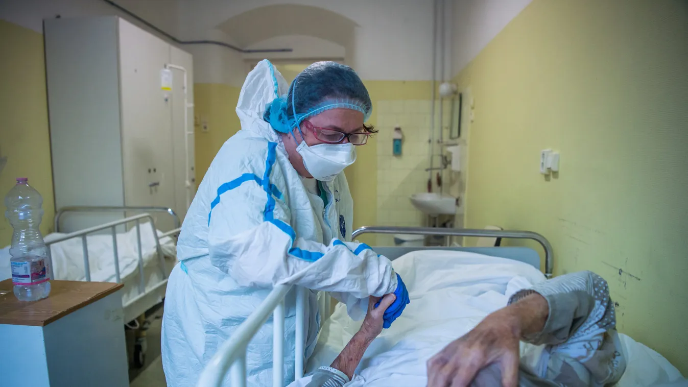 Pontosítottak, hétfőtől csak védőoltással, friss teszttel vagy igazolással vehető igénybe a tömegközlekedés Kijevben