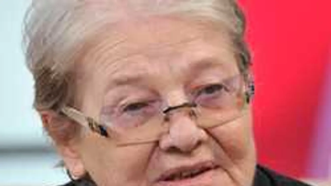 Összetörte a gyász Törőcsik Marit