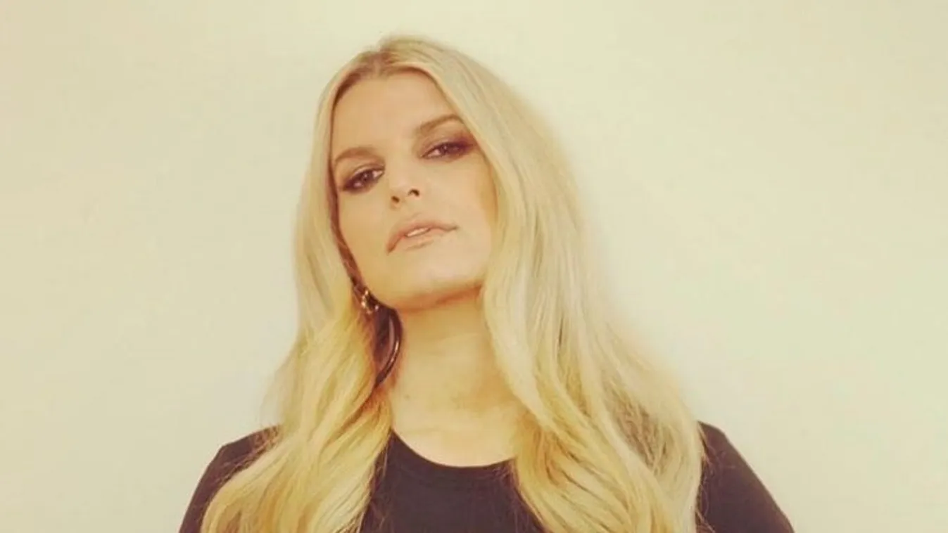 Celebrity Social Media Photos!